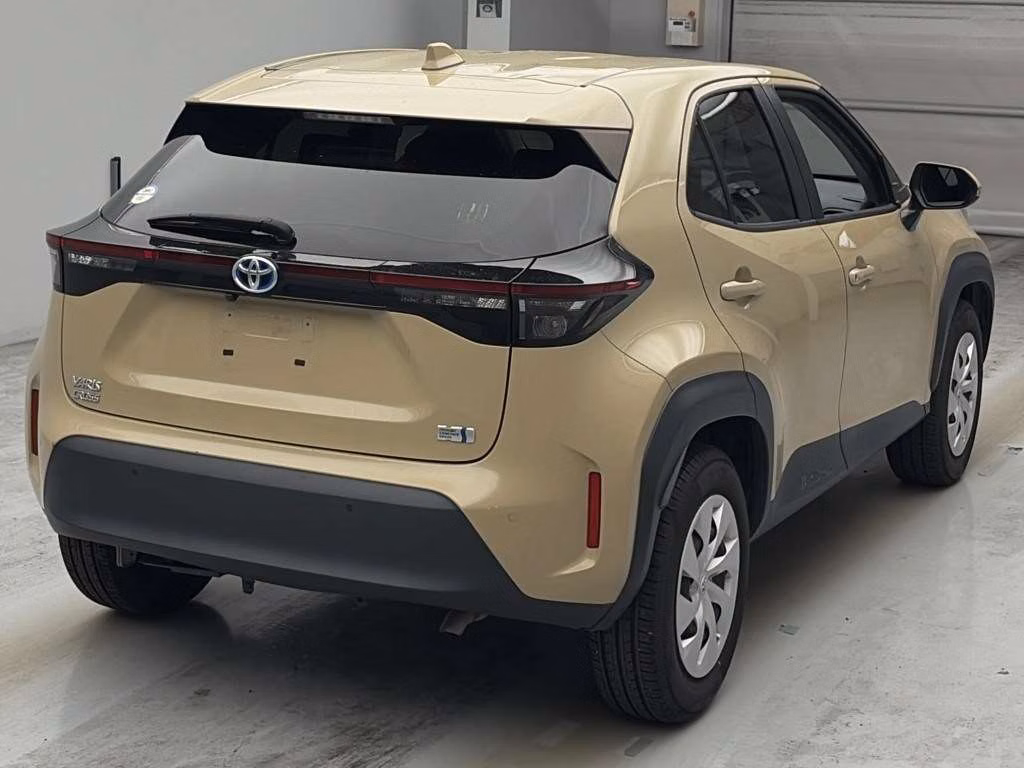 TOYOTA YARIS CROSS