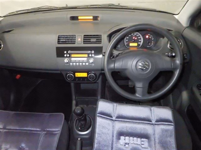 SUZUKI SWIFT