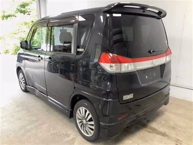 MITSUBISHI DELICA D:2