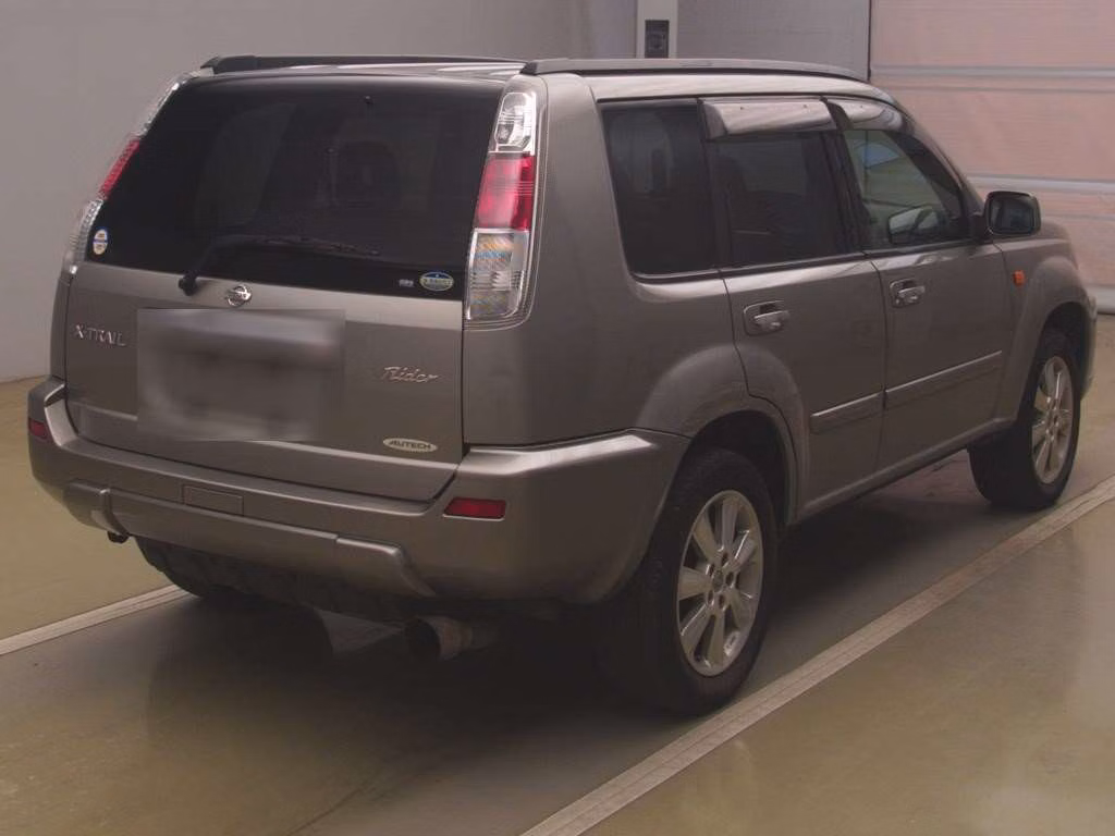 NISSAN X-TRAIL
