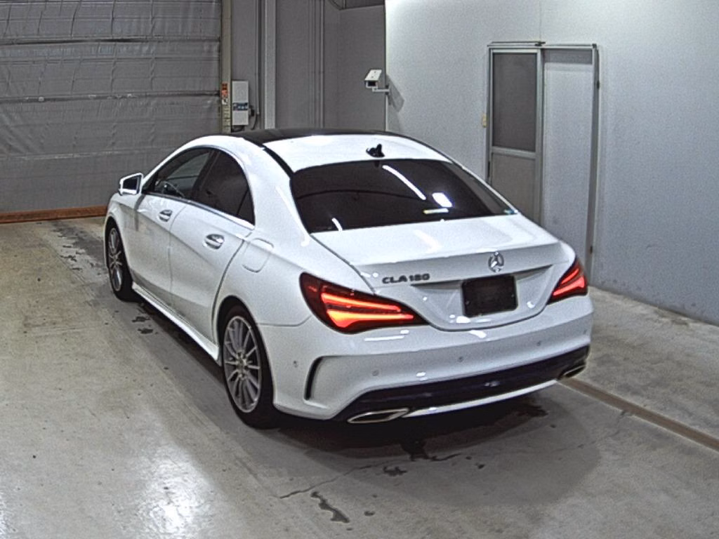 MERCEDES-BENZ CLA-CLASS