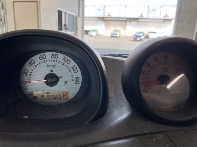 DAIHATSU ESSE