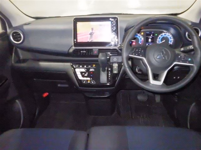 MITSUBISHI EK X