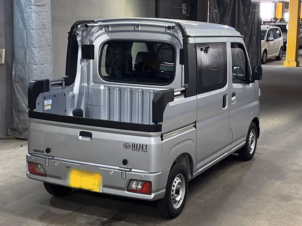 DAIHATSU ATRAI