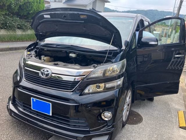 TOYOTA VELLFIRE