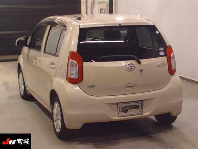 DAIHATSU BOON