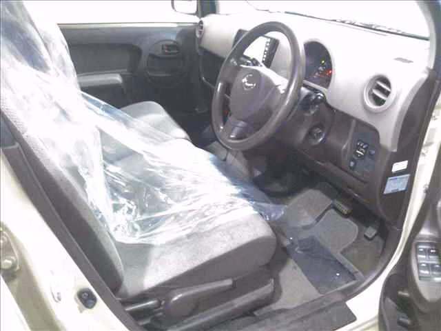 DAIHATSU BOON
