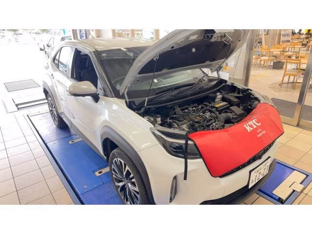 TOYOTA YARIS CROSS