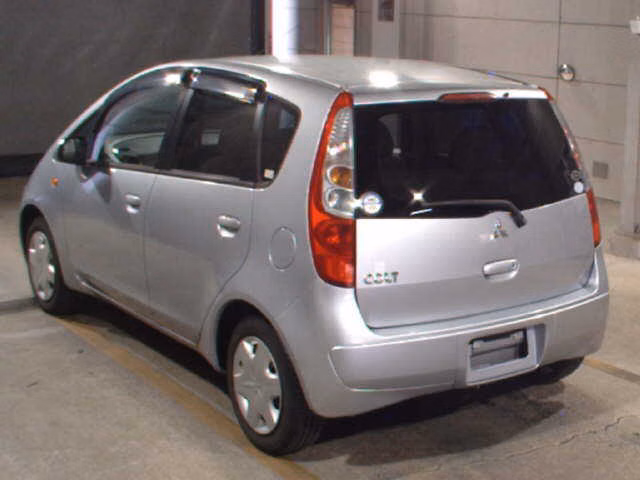 MITSUBISHI COLT