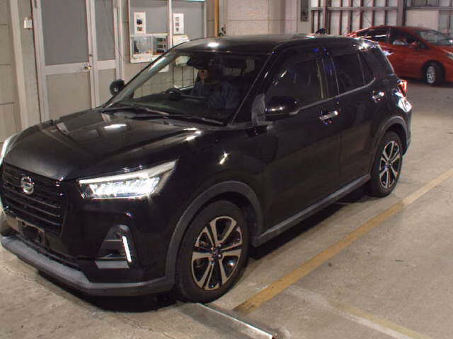 DAIHATSU ROCKY