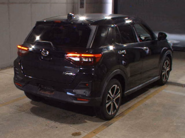 DAIHATSU ROCKY