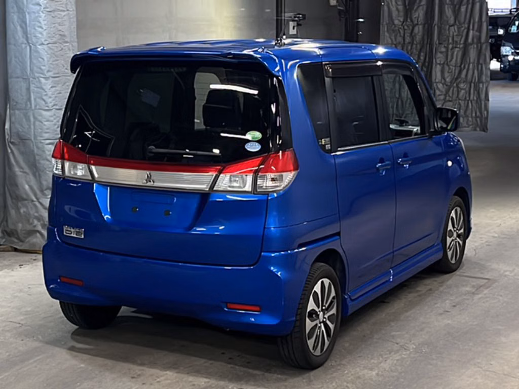 MITSUBISHI DELICA D:2