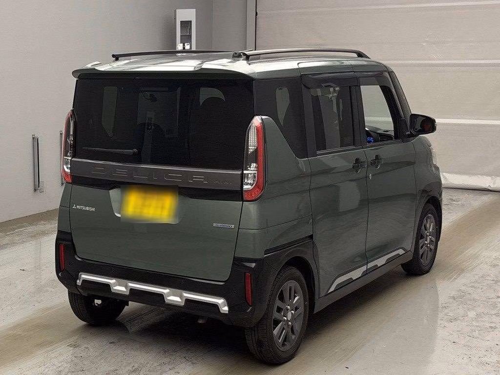 MITSUBISHI DELICA MINI