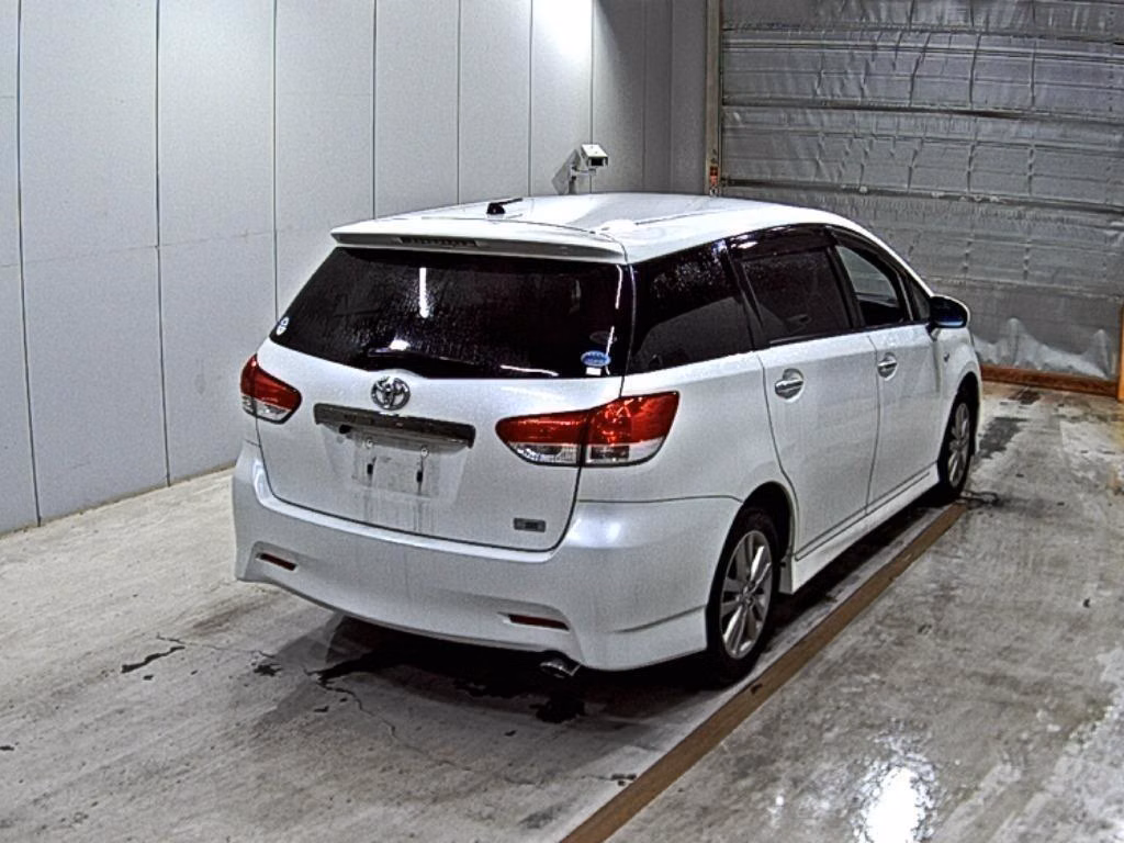 TOYOTA WISH