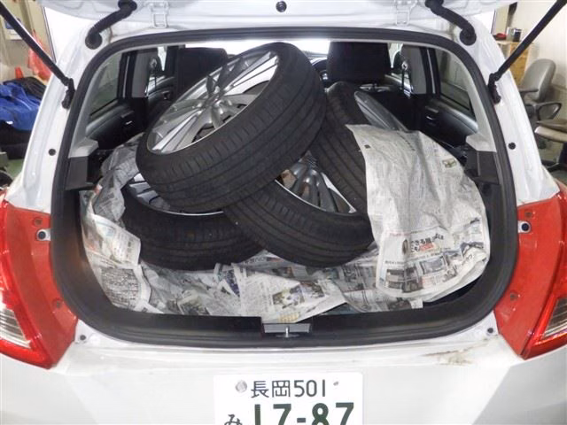 SUZUKI SWIFT