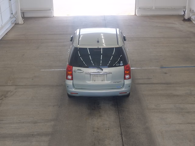 TOYOTA RAUM