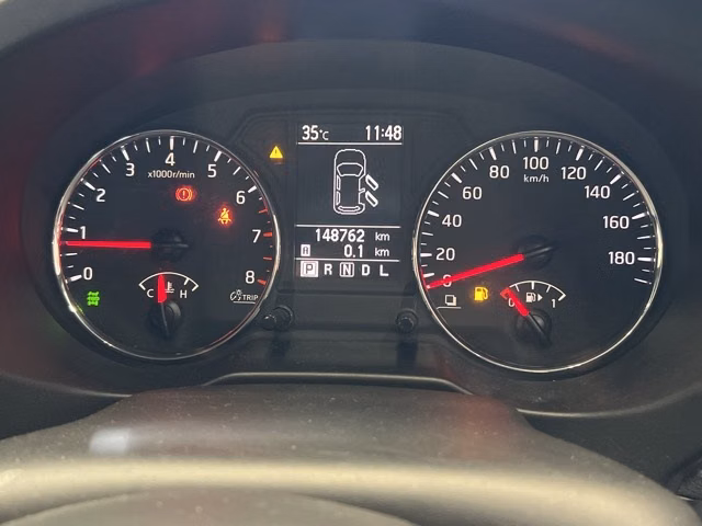 NISSAN X-TRAIL