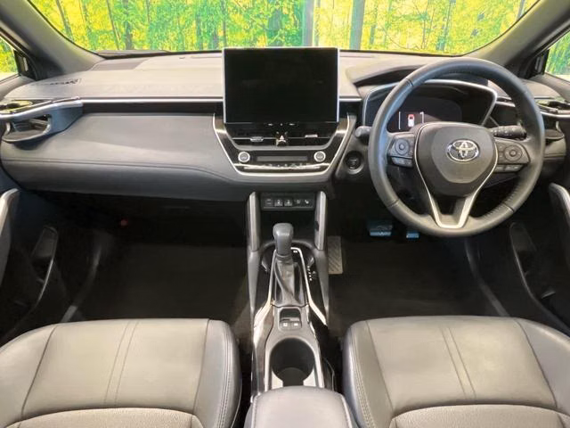TOYOTA COROLLA CROSS