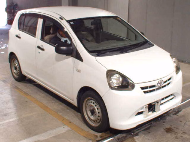 TOYOTA PIXIS EPOCH