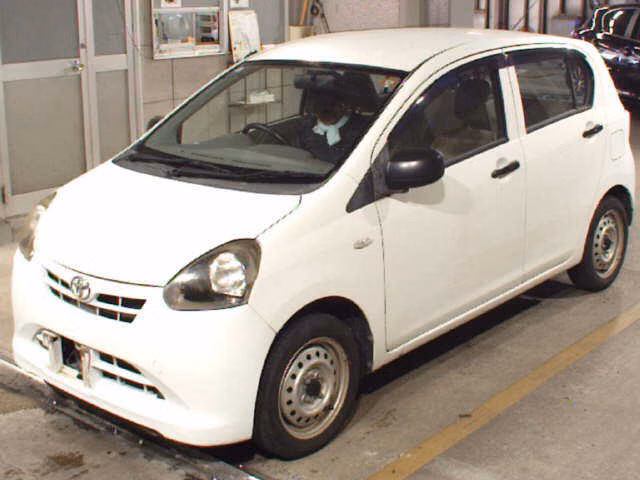 TOYOTA PIXIS EPOCH