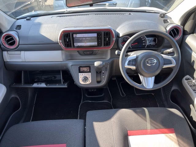 DAIHATSU BOON