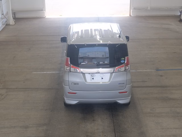 MITSUBISHI DELICA D:2