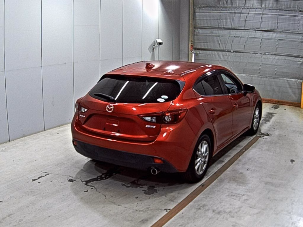 MAZDA AXELA