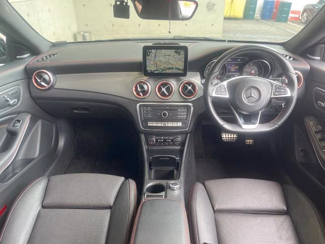 MERCEDES-BENZ CLA-CLASS