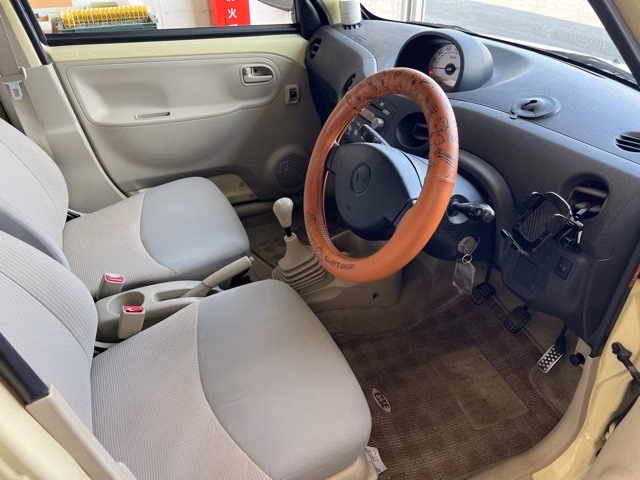 DAIHATSU ESSE