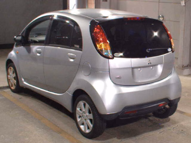 MITSUBISHI I