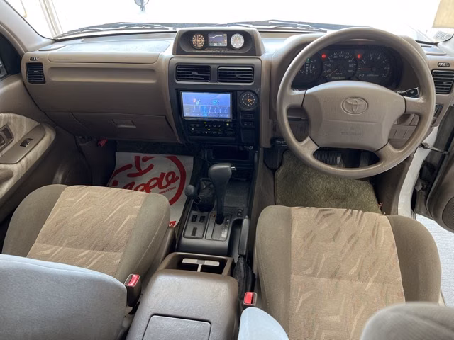 TOYOTA LAND CRUISER PRADO