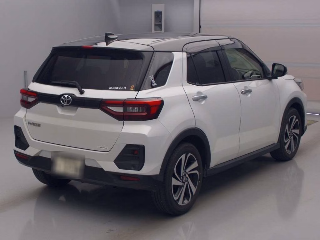 TOYOTA RAIZE