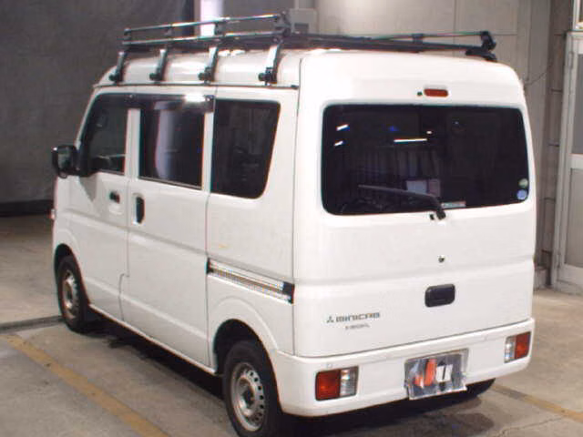MITSUBISHI MINICAB