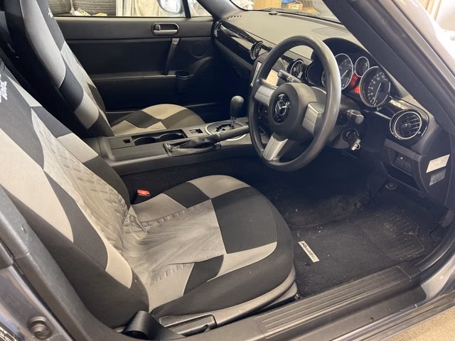 MAZDA ROADSTER