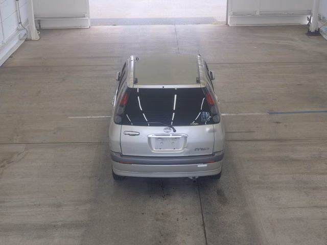 TOYOTA RAUM