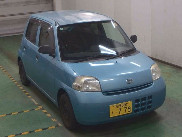 DAIHATSU ESSE
