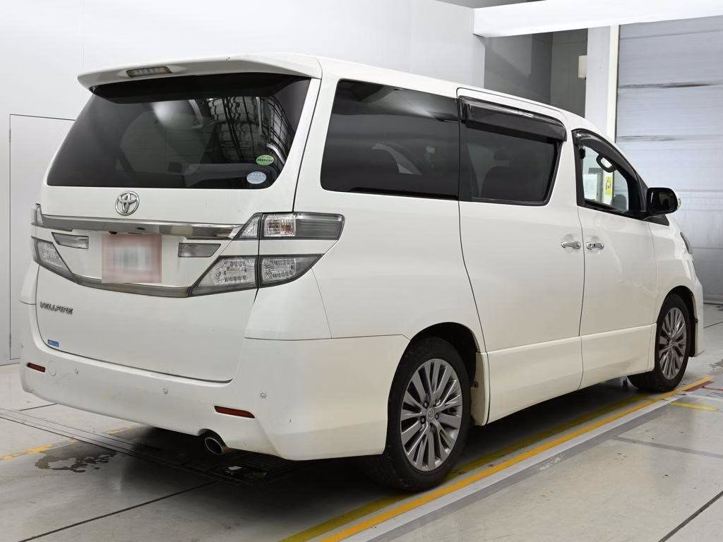 TOYOTA VELLFIRE