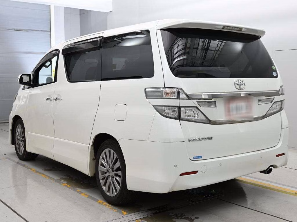 TOYOTA VELLFIRE