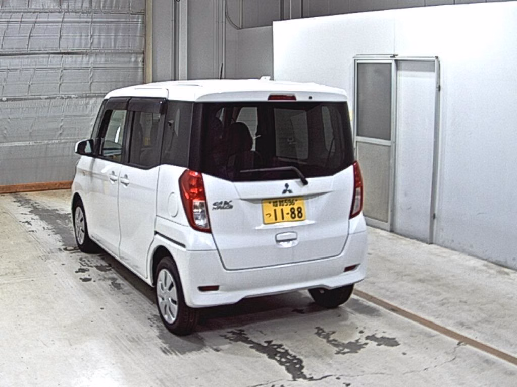 MITSUBISHI EK SPACE