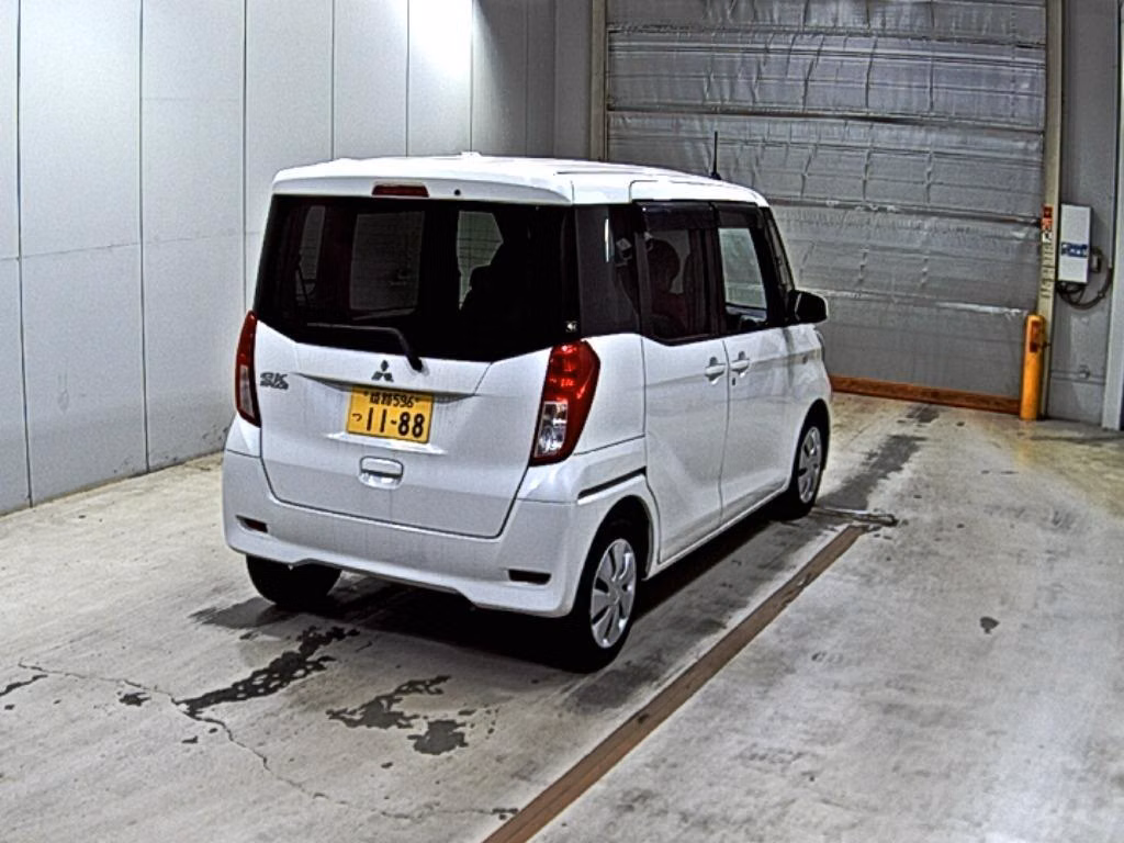 MITSUBISHI EK SPACE
