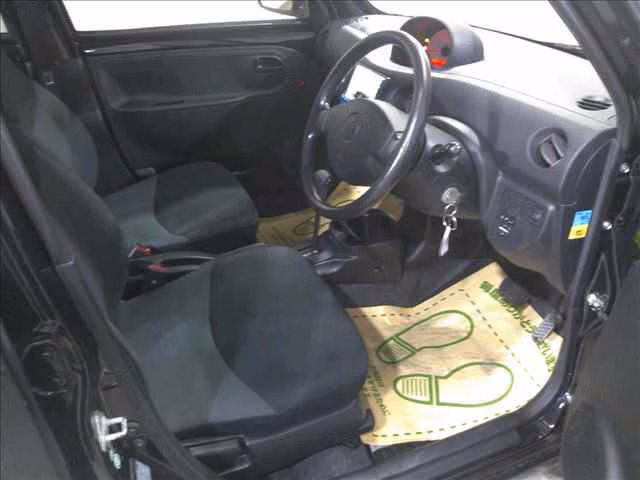 DAIHATSU ESSE