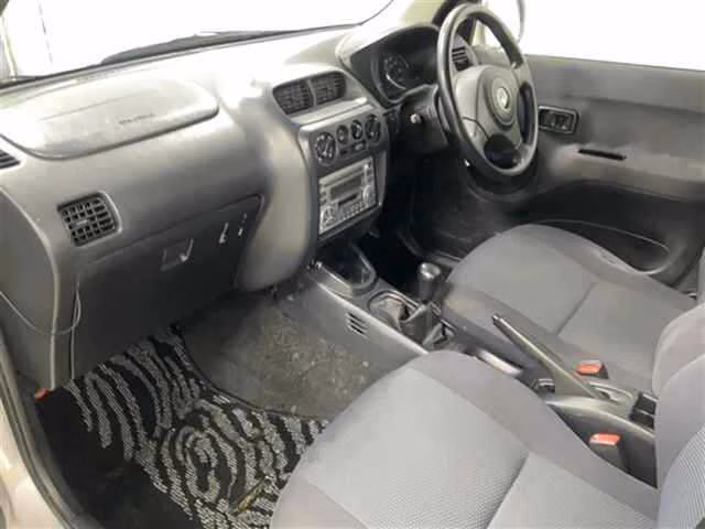 DAIHATSU TERIOS KID