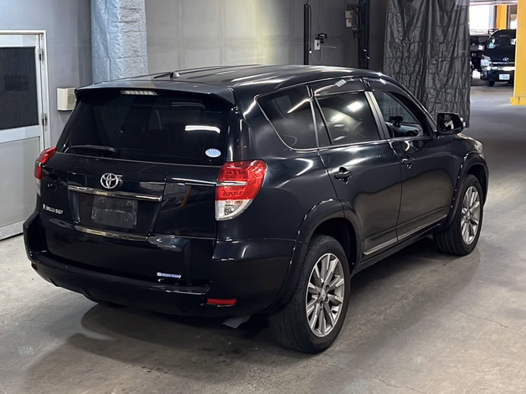 TOYOTA VANGUARD