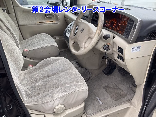 NISSAN ELGRAND