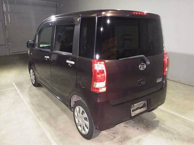 DAIHATSU TANTO EXE