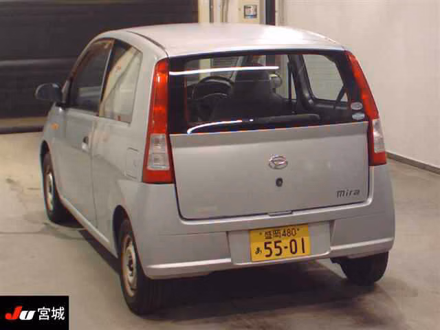 DAIHATSU MIRA