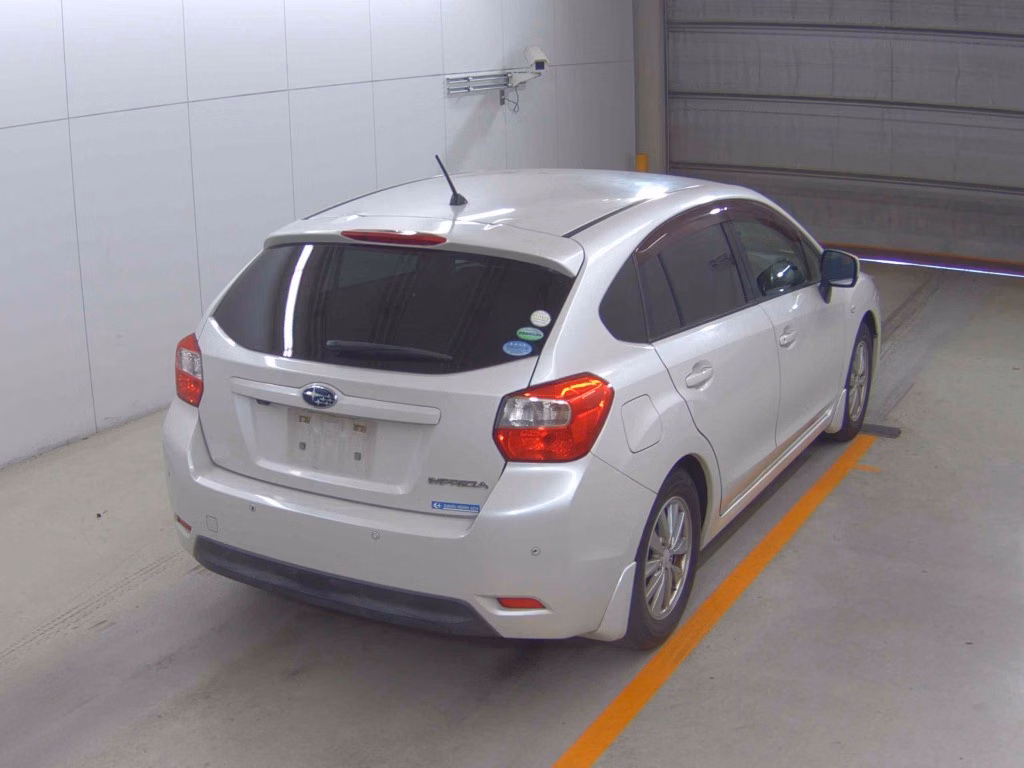 SUBARU IMPREZA