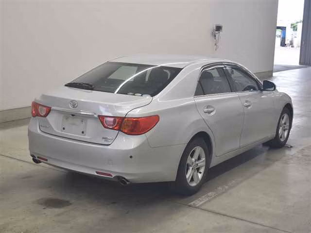 TOYOTA MARK X