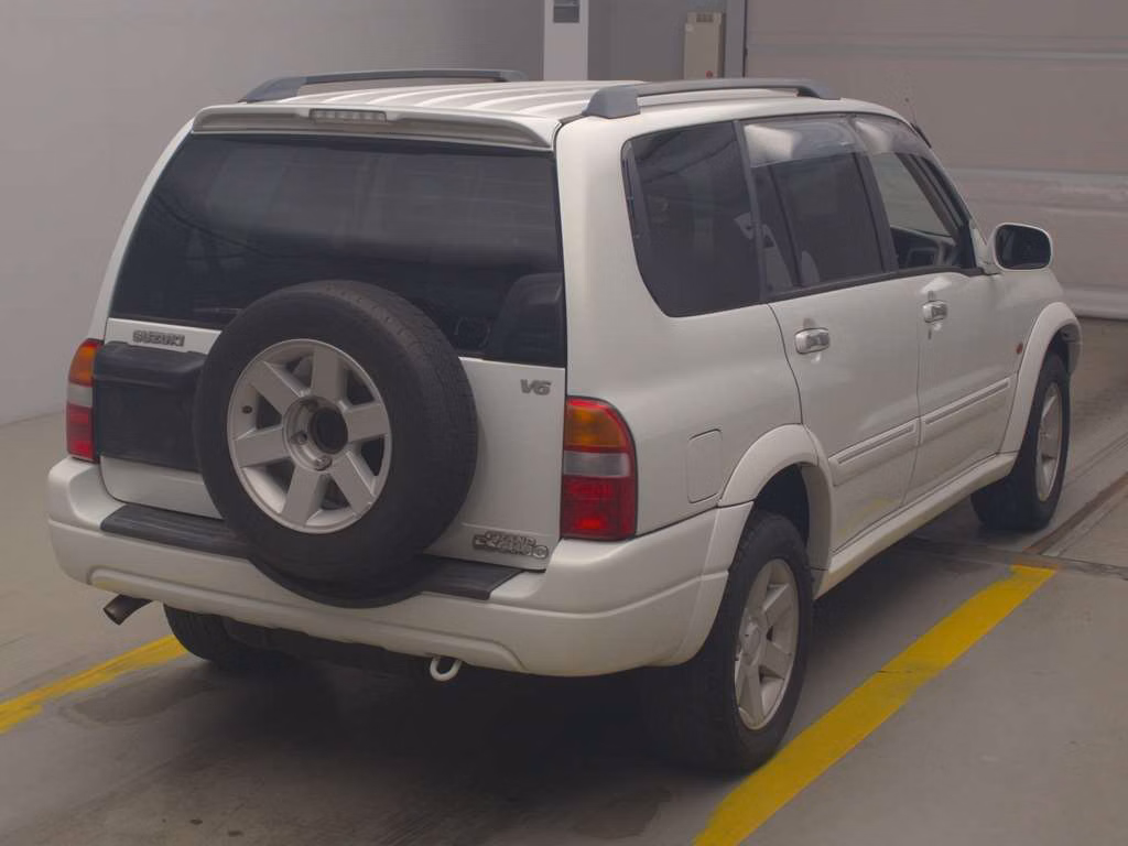SUZUKI GRAND ESCUDO