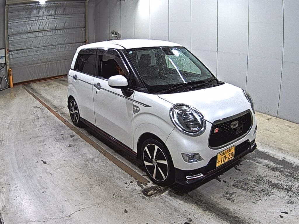 DAIHATSU CAST